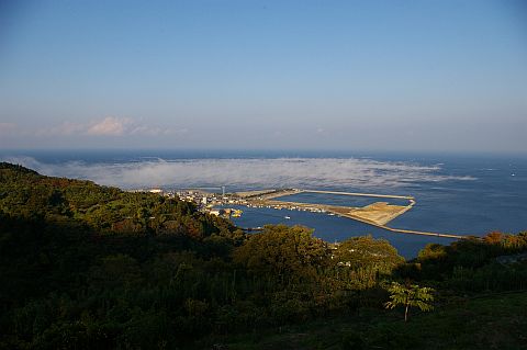 n엒