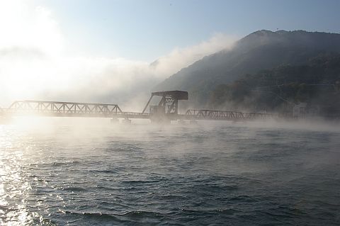 n엒